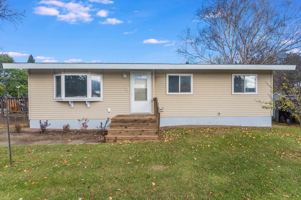 1501 Washington Avenue, Cloquet