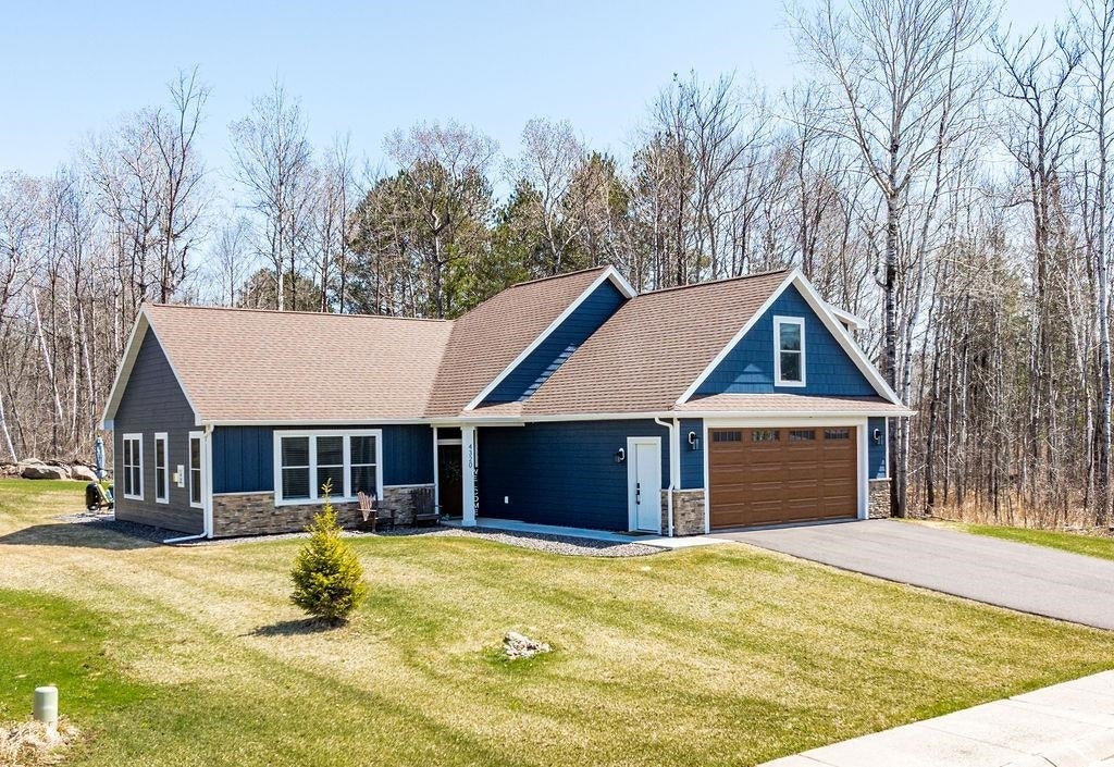 4320 Thielke Circle, Hermantown