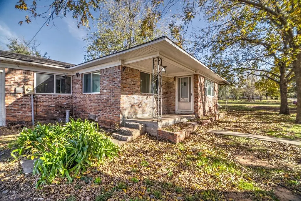 1015 W Camelback, DUNCAN