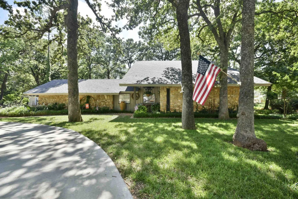 1014 Oakview Drive, DUNCAN