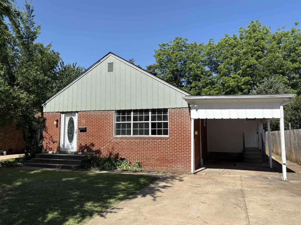 1105 N Grand Ave, DUNCAN