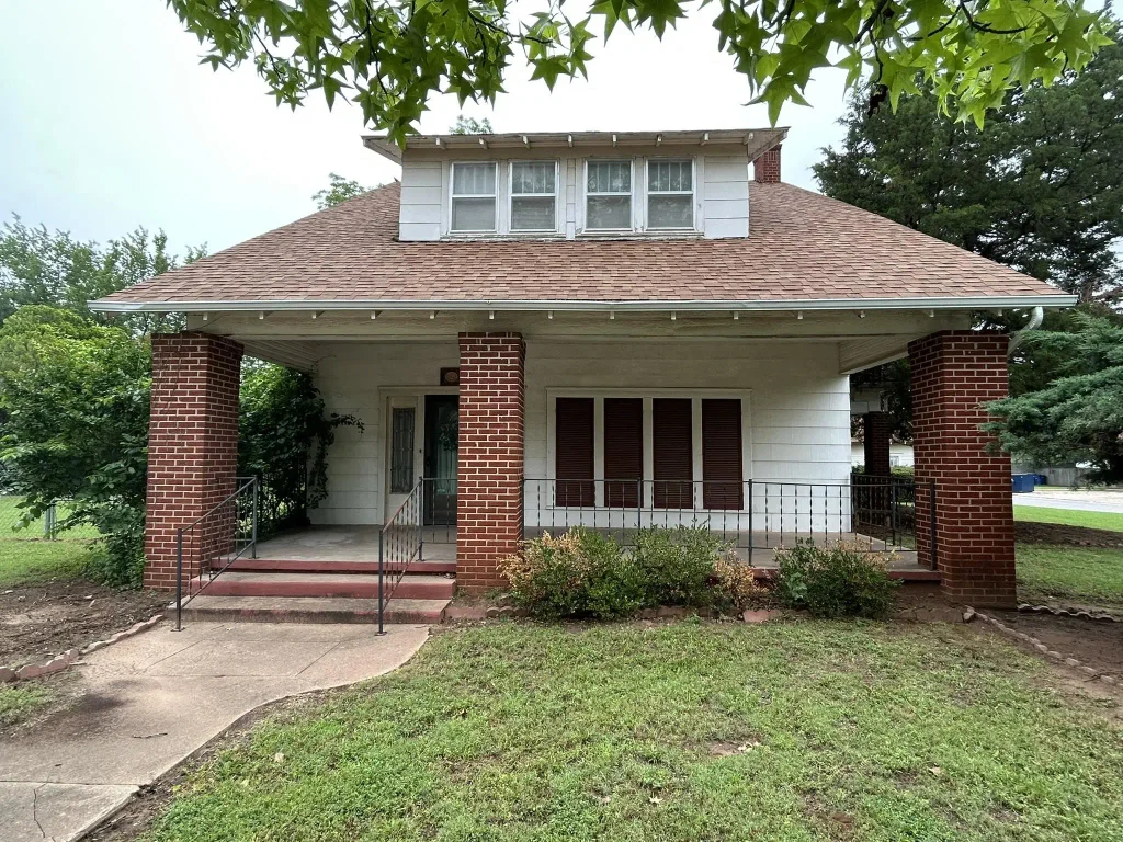 212 S Broadway St, MARLOW