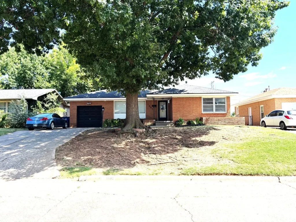 1807 W Chisholm Dr., DUNCAN