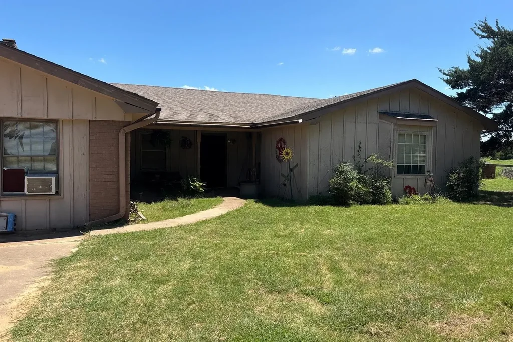 164714 N 2960 Rd, BRAY