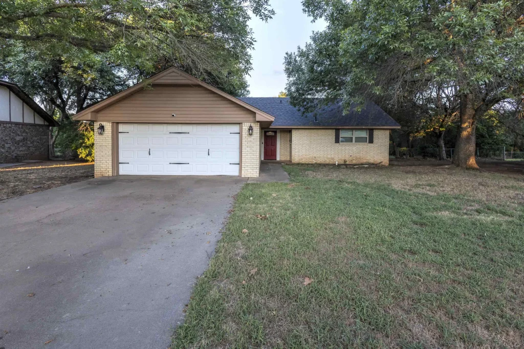 106 Emery Rd, DUNCAN