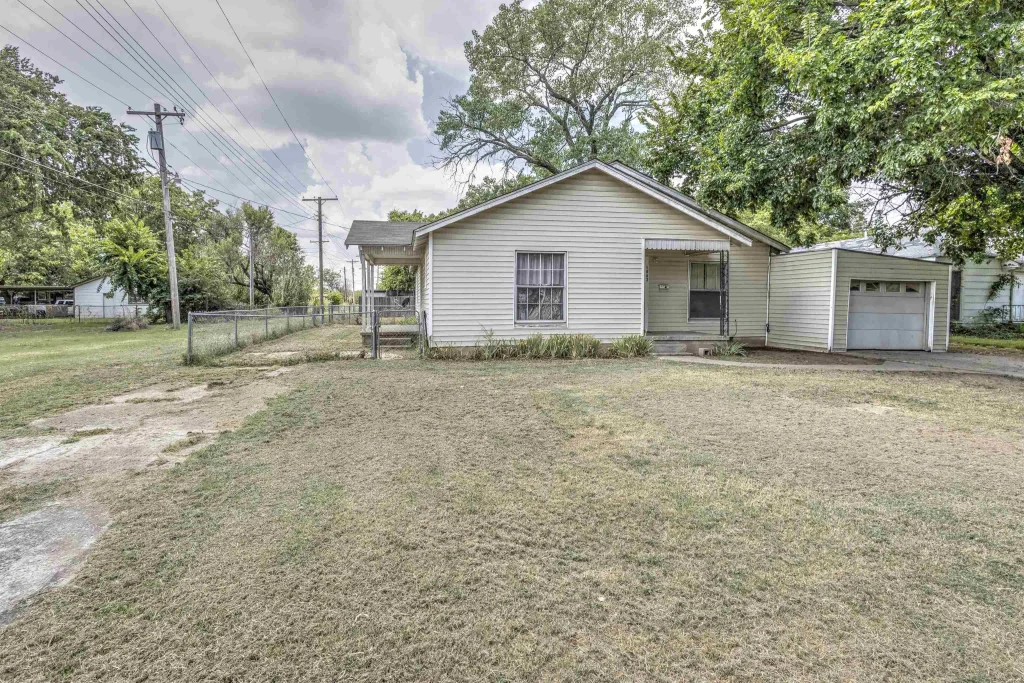1003 S 11th, DUNCAN