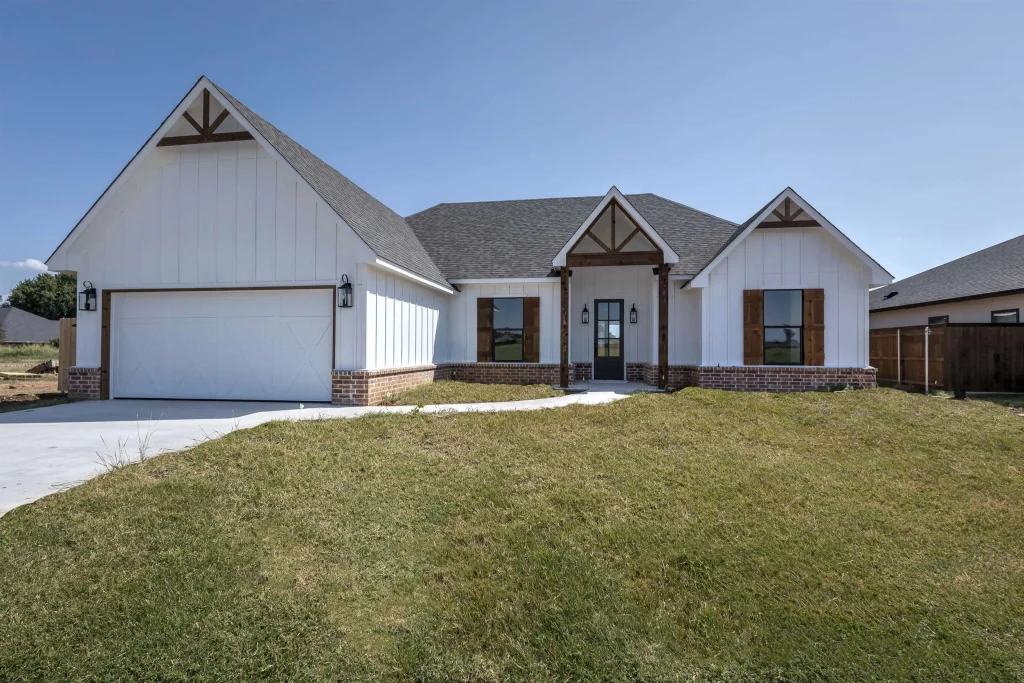 2360 Rockwell Dr, DUNCAN