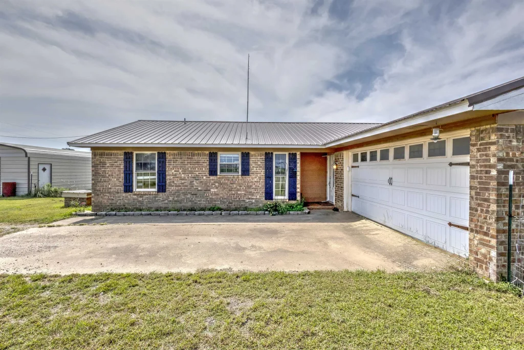 9502 Hwy 29, MARLOW