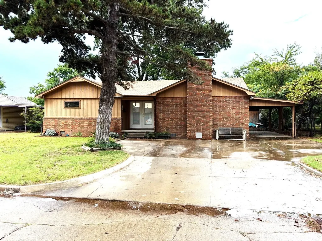 1099 N 19th St., DUNCAN