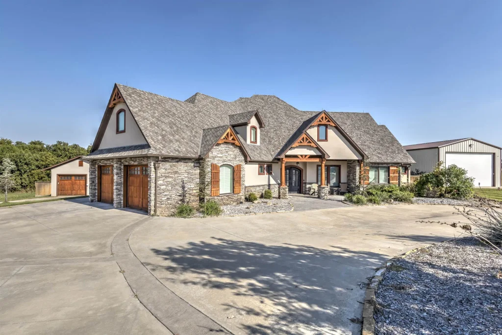 172572 Pleasant View Ln, DUNCAN