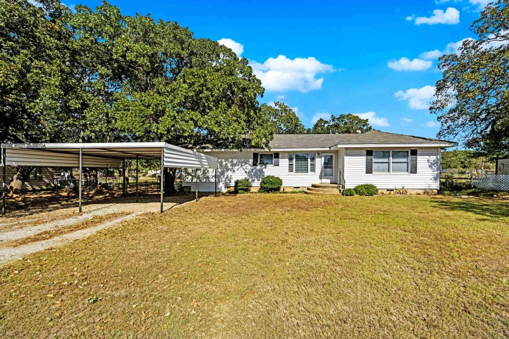 282096 Andrews Drive, COMANCHE