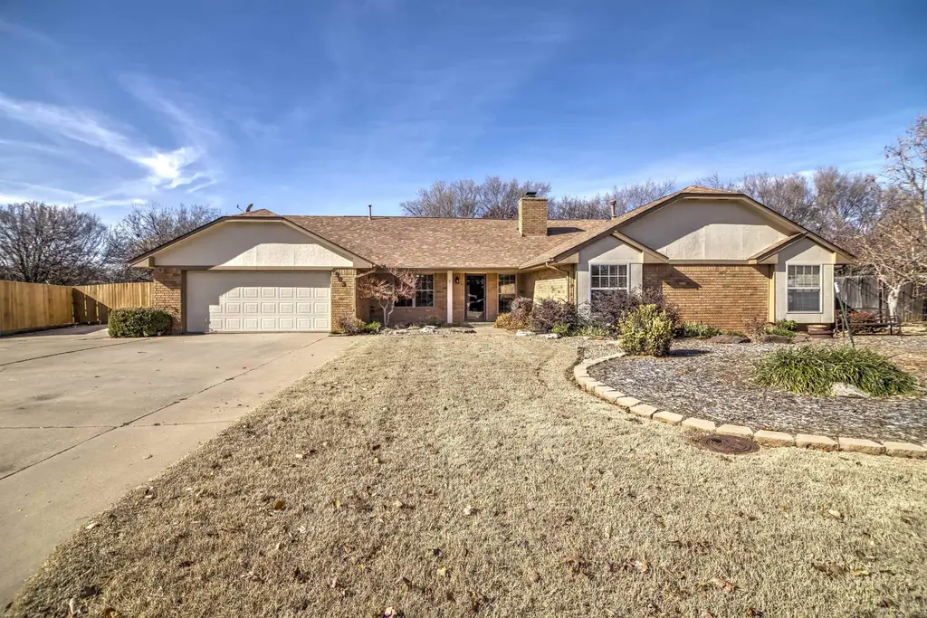 903 N Harville, DUNCAN