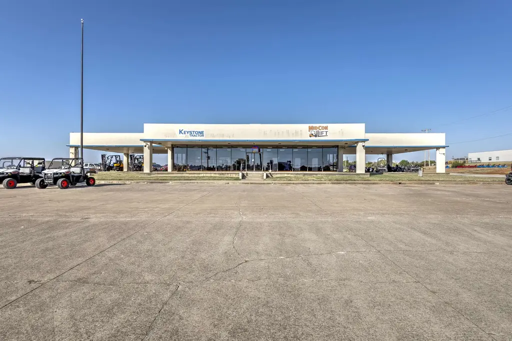 1909 N Hwy 81, DUNCAN