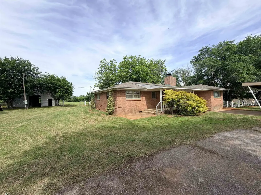 4714 Hwy 81, RUSH SPRINGS