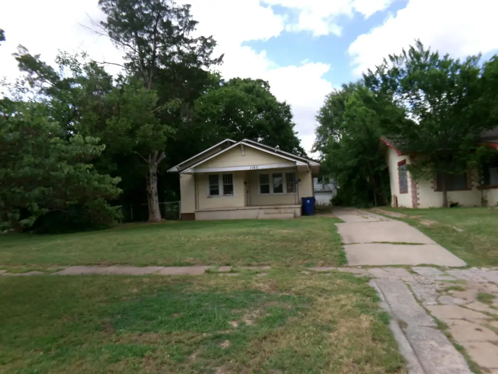 1103 W Chestnut Av, DUNCAN
