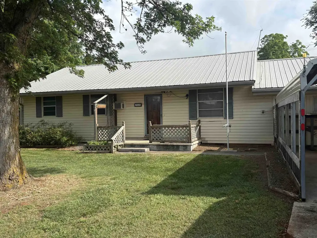 705 W Caddo St, MARLOW