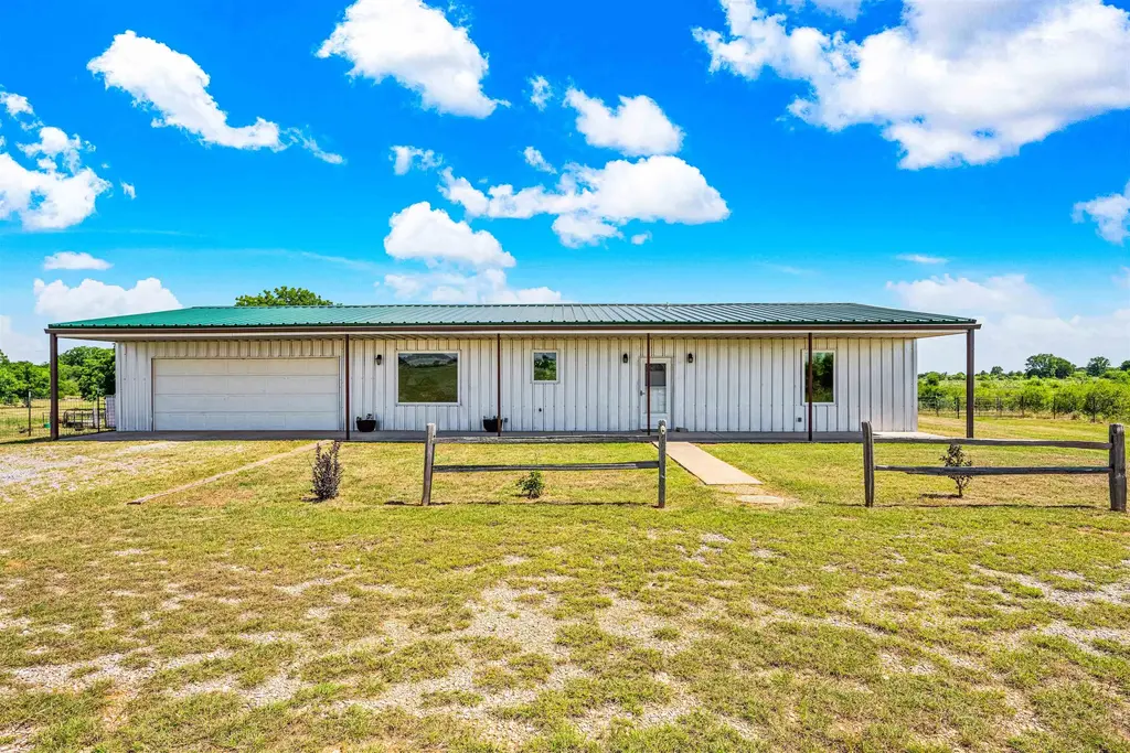 10265 E 1990 Rd, WAURIKA