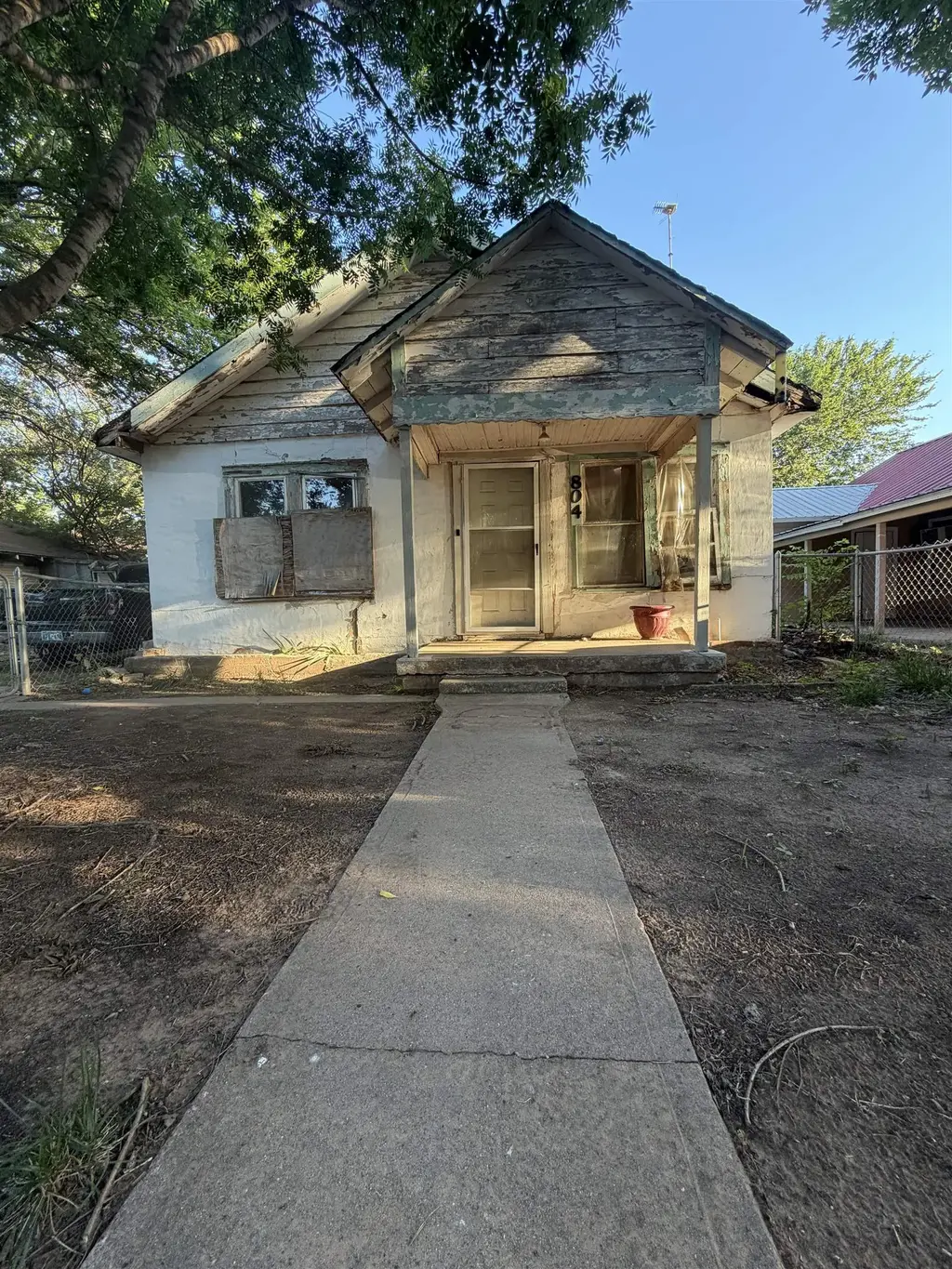 804 W Cypress, DUNCAN
