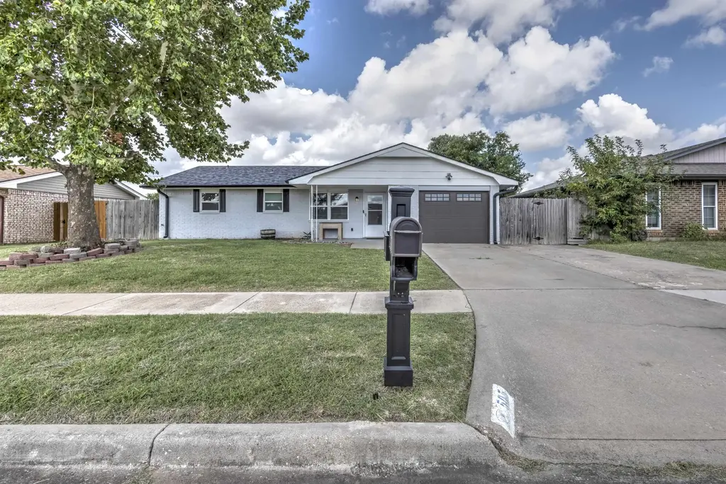 505 Sw 70th, LAWTON