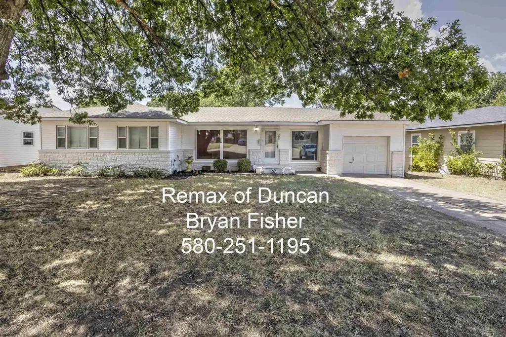 1305 N Grand, DUNCAN