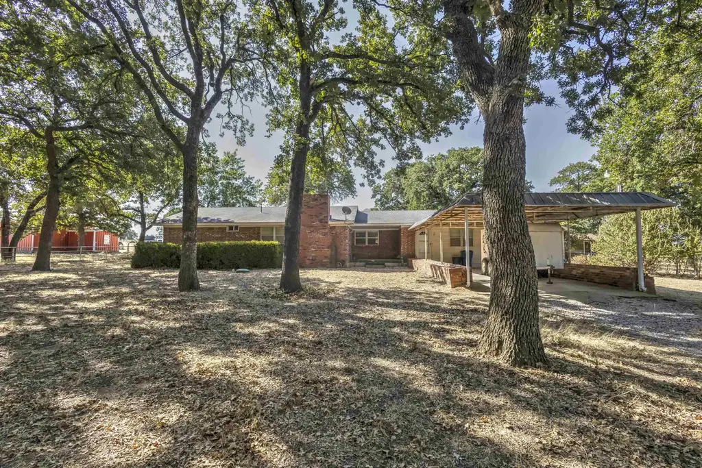 296091 E 1780 Road, DUNCAN