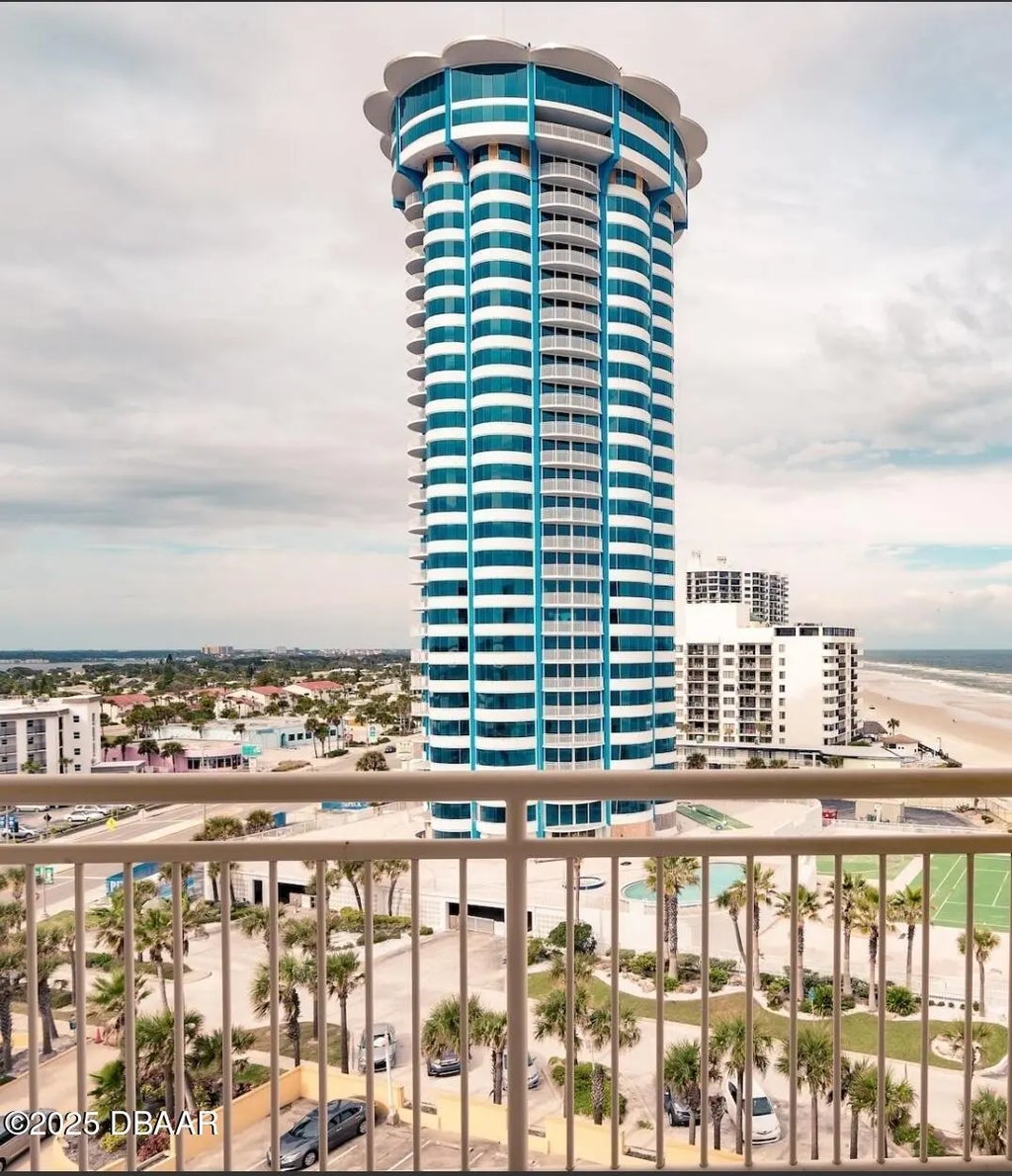 2625 S Atlantic Avenue, Daytona Beach