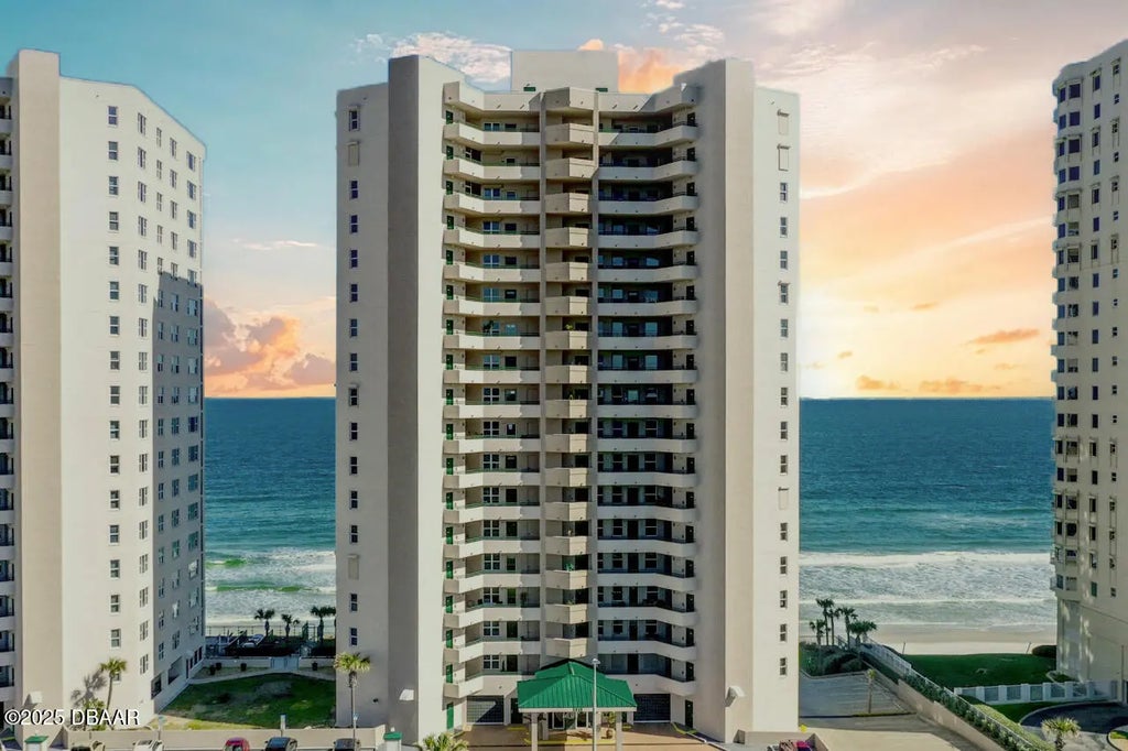 3315 S Atlantic Avenue, Daytona Beach Shores