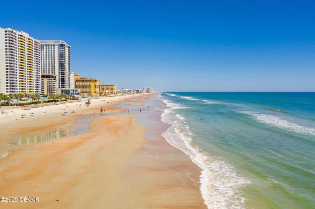 3145 S Atlantic Avenue, Daytona Beach Shores