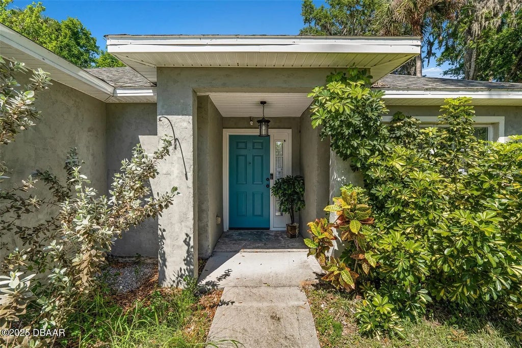 2531 Needle Palm Drive, Edgewater