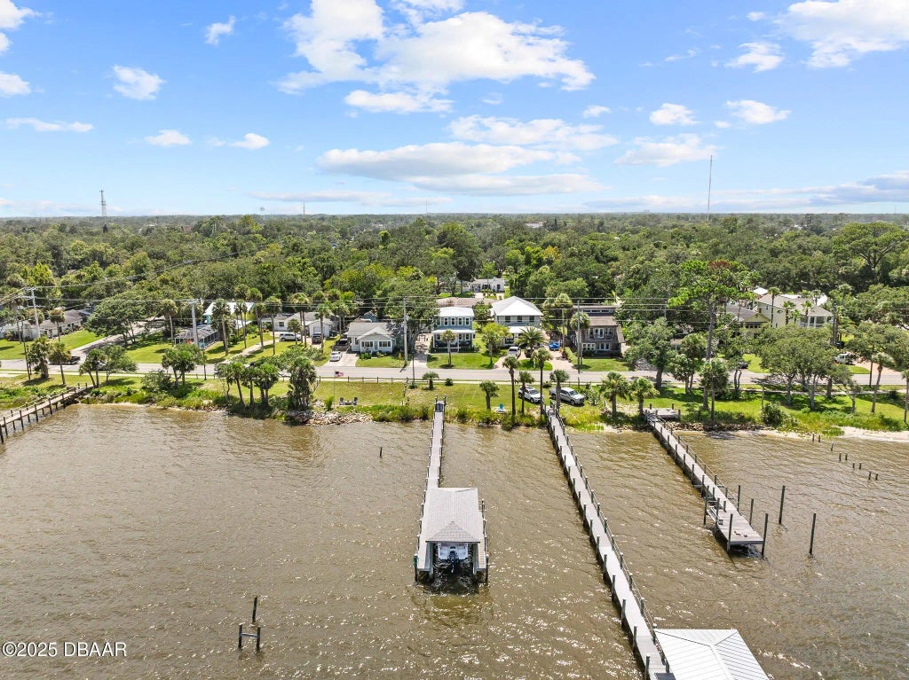 1318 Riverside Drive, Holly Hill