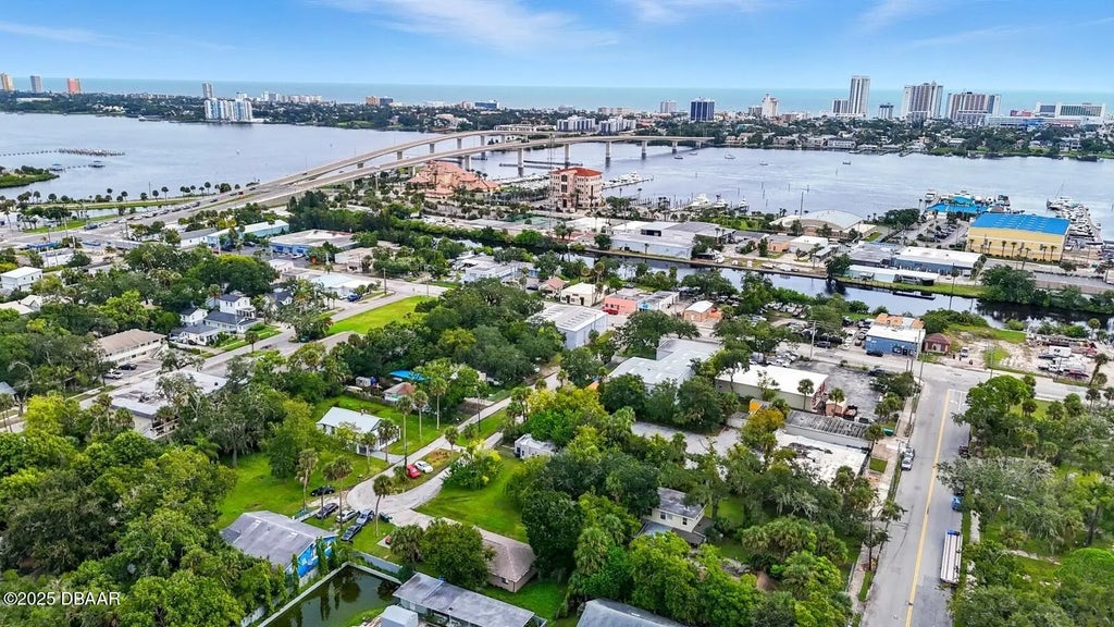 134 Knight Place, Daytona Beach