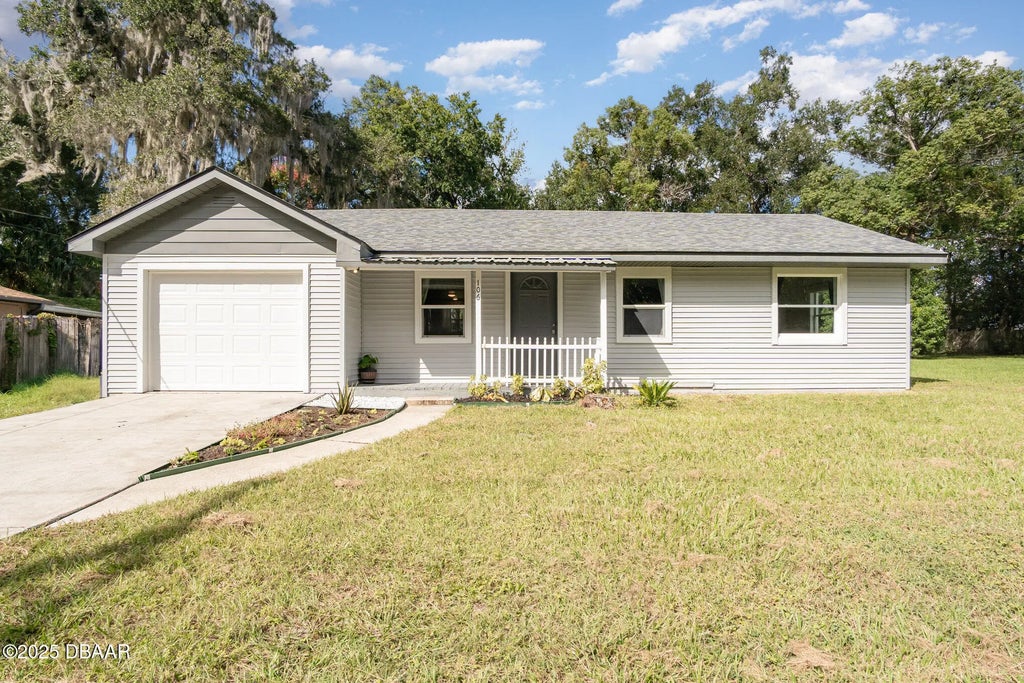 106 Debary Drive, DeBary