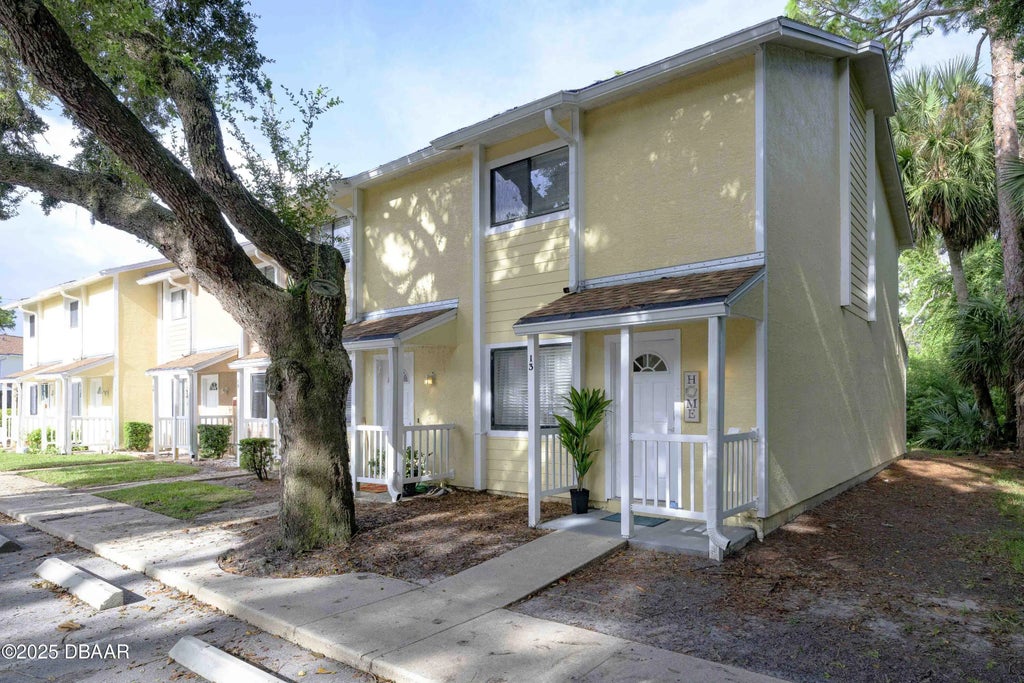 480 Reed Canal Road, South Daytona