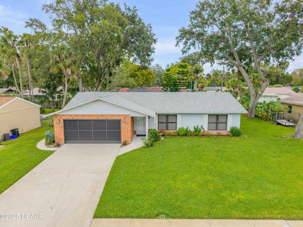 1951 Red Cedar Circle, South Daytona