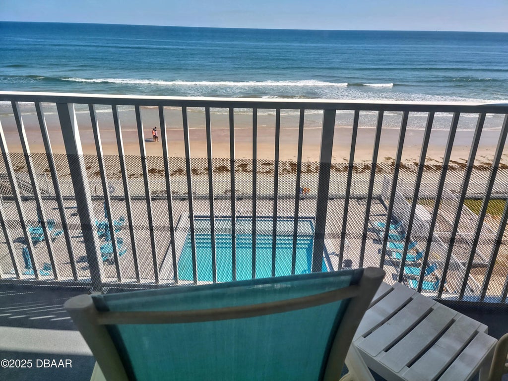 935 S Atlantic Avenue, Daytona Beach