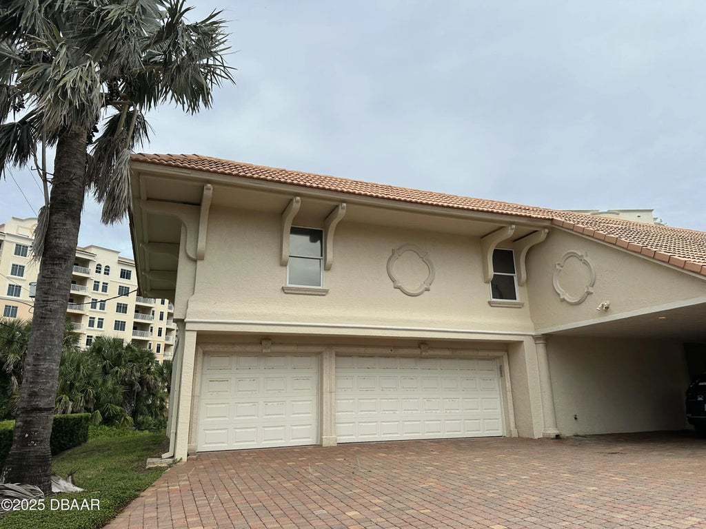 2117 Ocean Drive, New Smyrna Beach