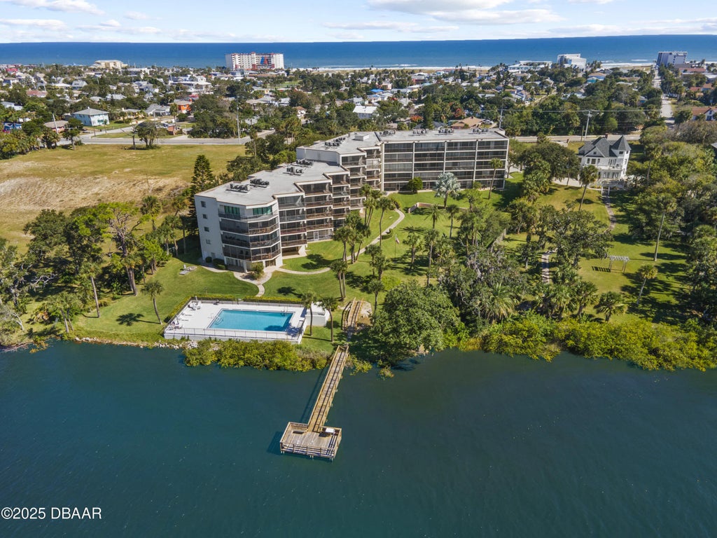 944 S Peninsula Drive, Daytona Beach