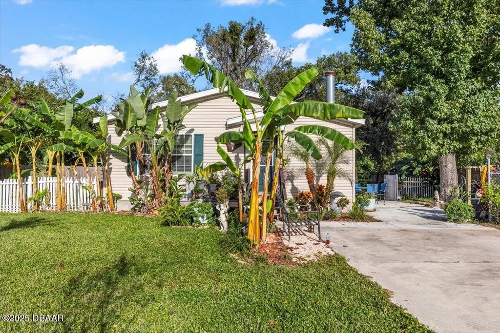 605 Cedar Avenue, Holly Hill