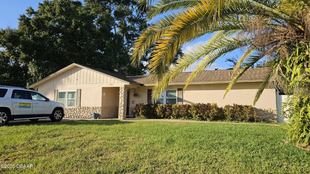 1099 Kingswood Way, Port Orange