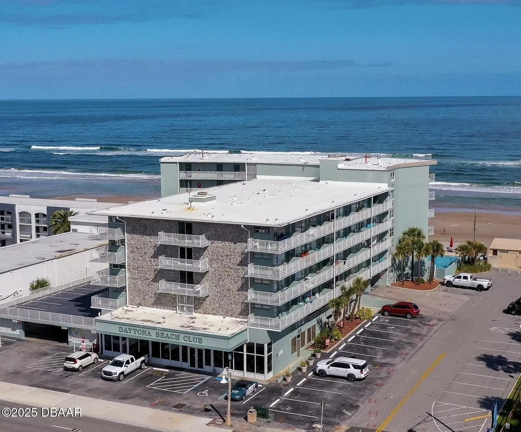 800 N Atlantic Avenue, Daytona Beach