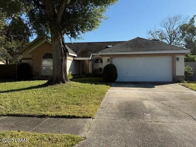 5922 Phyllis Lou Circle, Port Orange