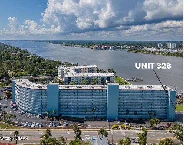 100 Silver Beach Avenue, Daytona Beach