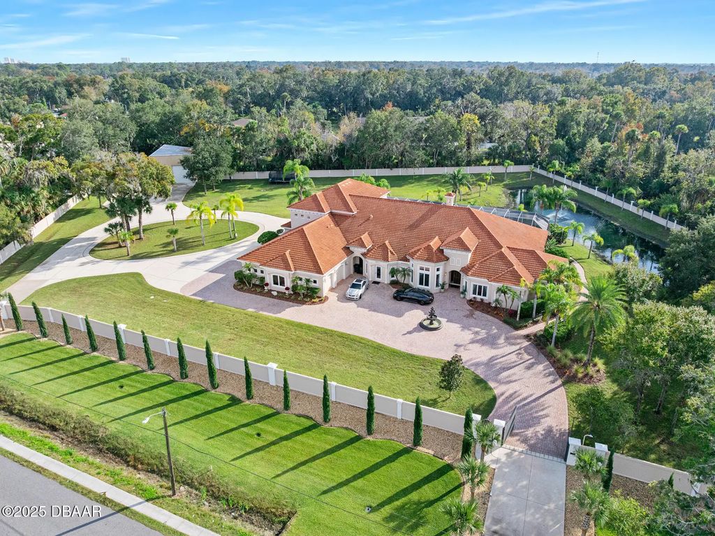 602 Tomoka Avenue, Ormond Beach
