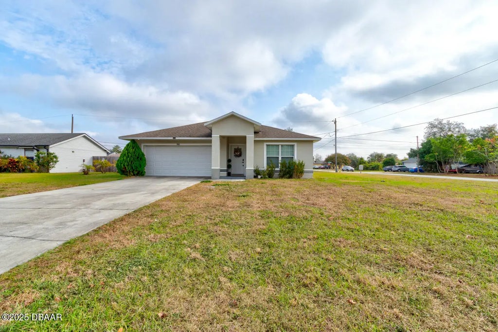 2865 W Covington Drive, Deltona