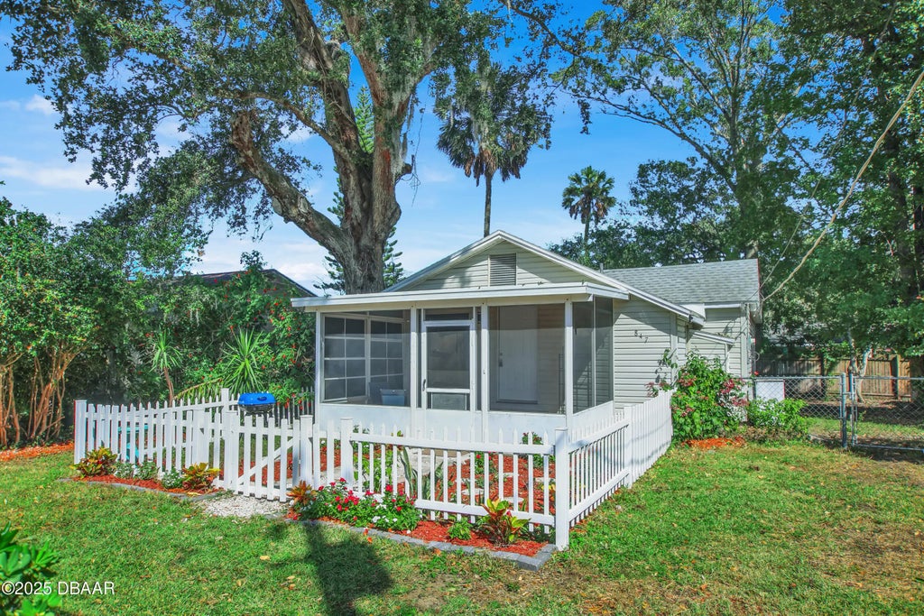 847 Jasmine Avenue, Holly Hill