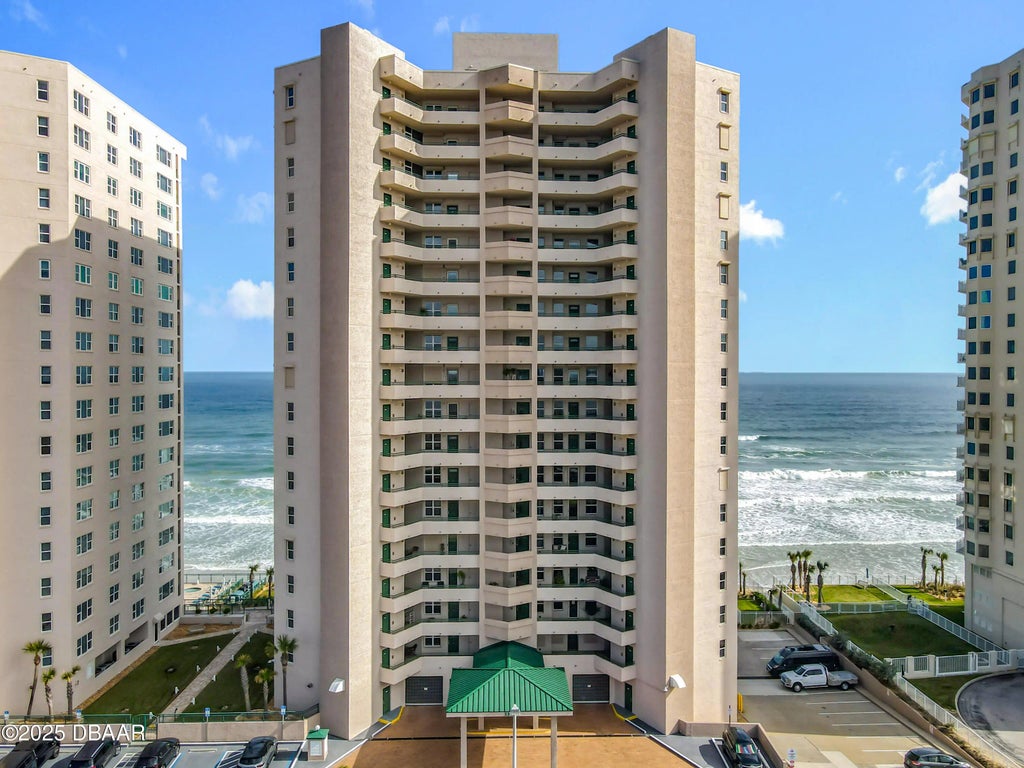 3315 S Atlantic Avenue, Daytona Beach