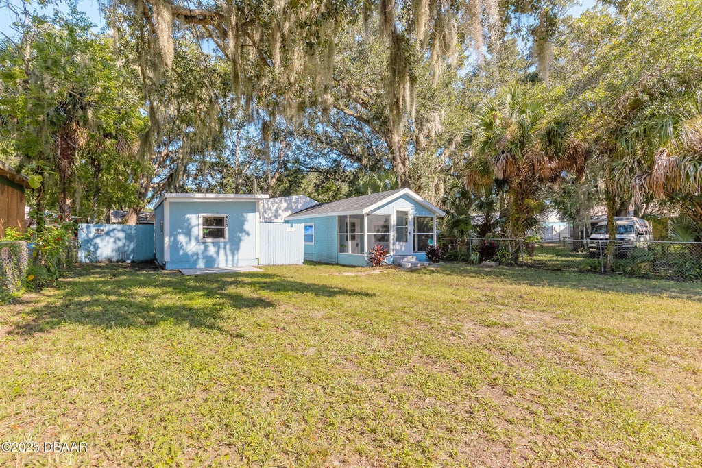 813 Magnolia Avenue, Holly Hill