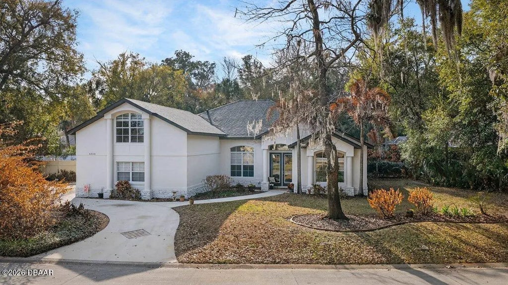 6310 Palmas Bay Circle, Port Orange