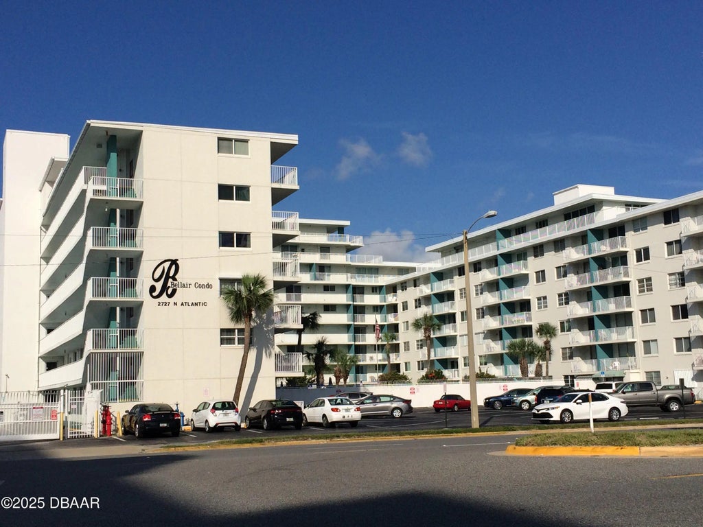 2727 N Atlantic Avenue, Daytona Beach