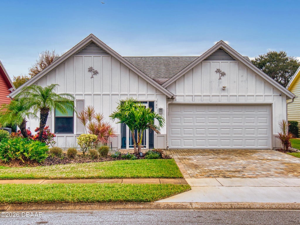 737 Pine Shores Circle, New Smyrna Beach